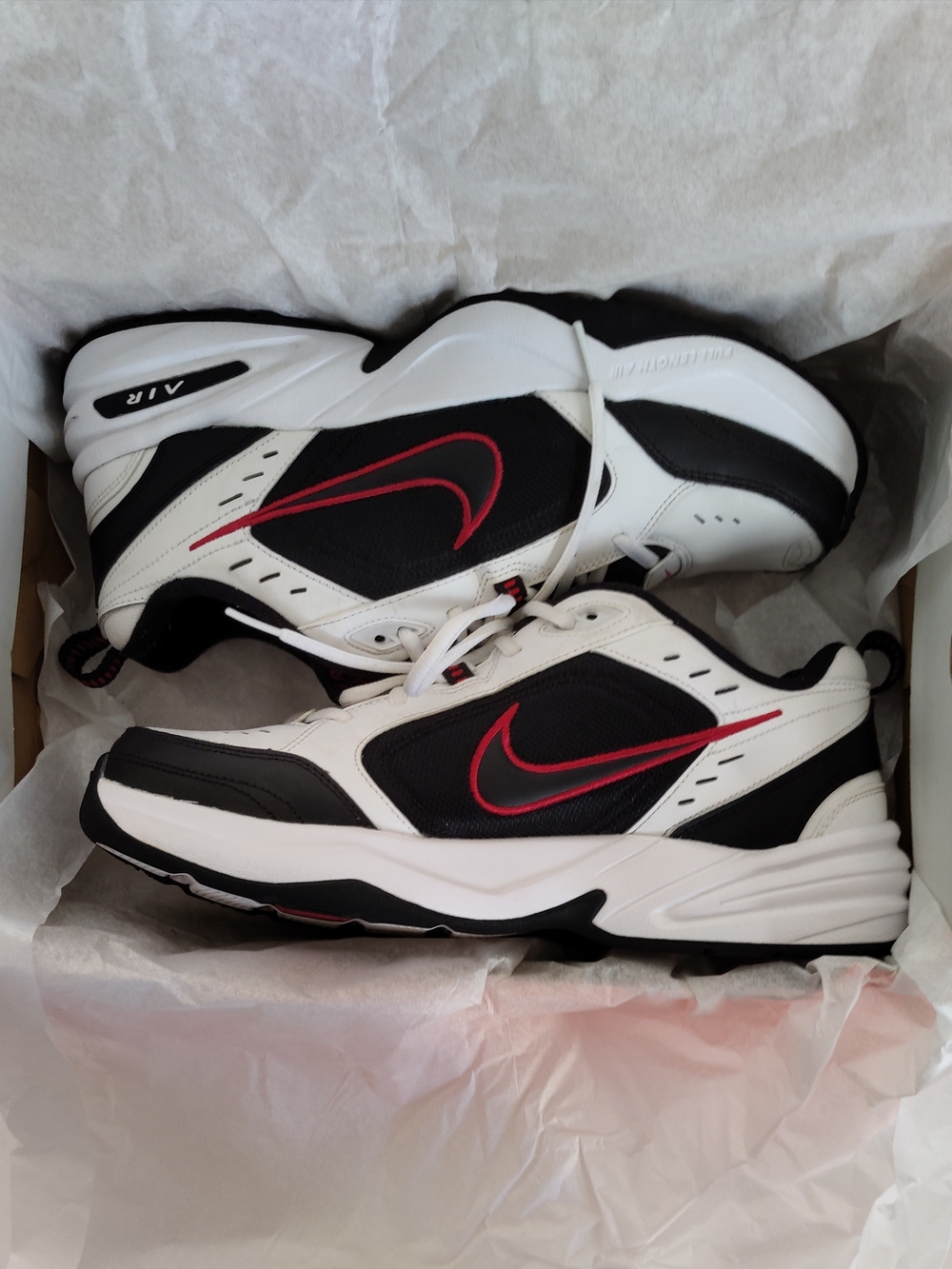 Nike Men’s Size 11 Air Monarchs IV's In White/Black/Red Athletic Sneakers